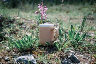 Taza con borde blanco personalizada